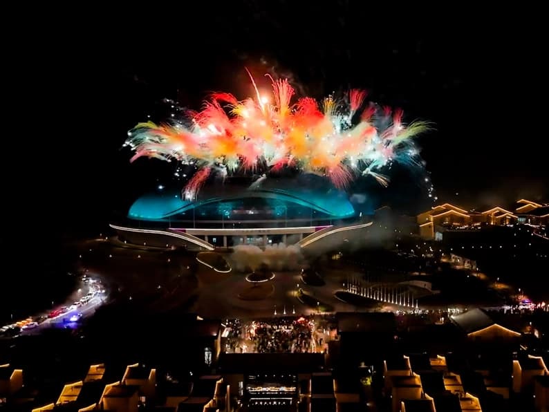 Taxi or rideshare vehicle